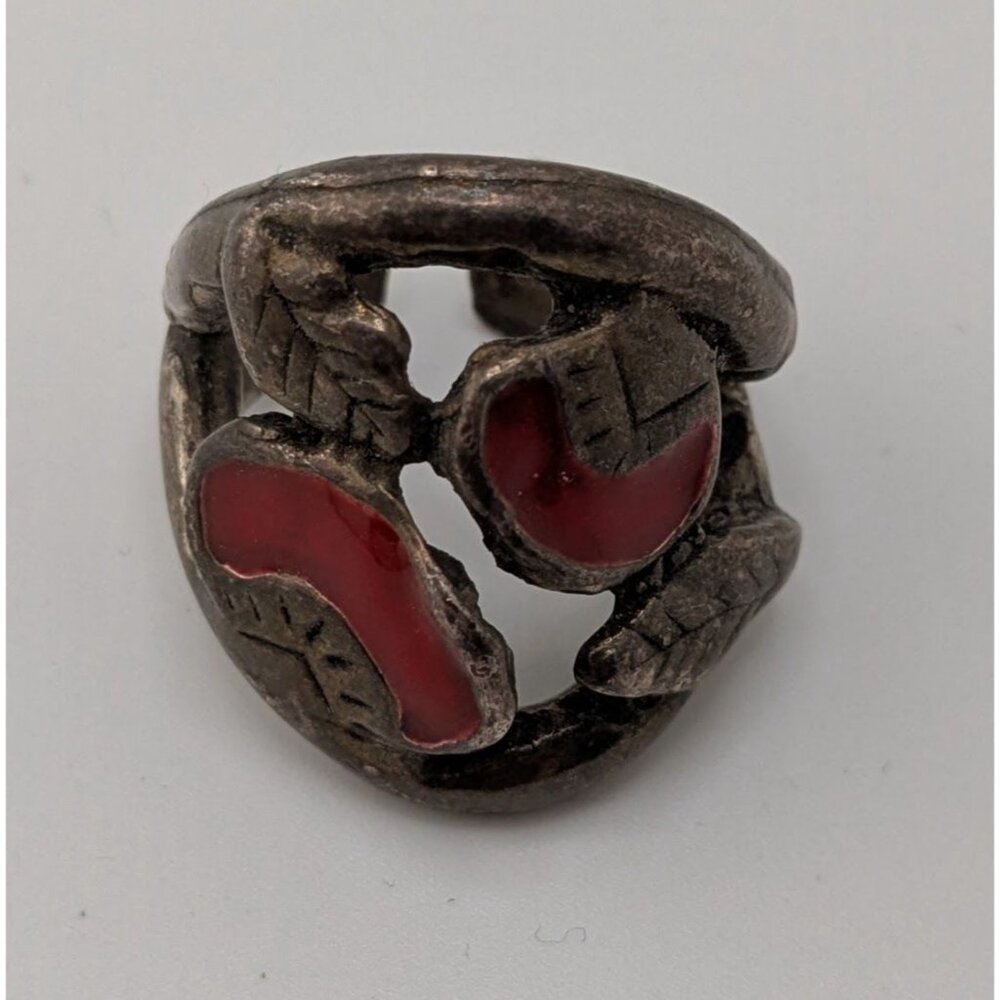 Vintage Artisan Brutalist Floral Silver Tone Ring With Red Enamel Leaf Design Si - Picture 7 of 8